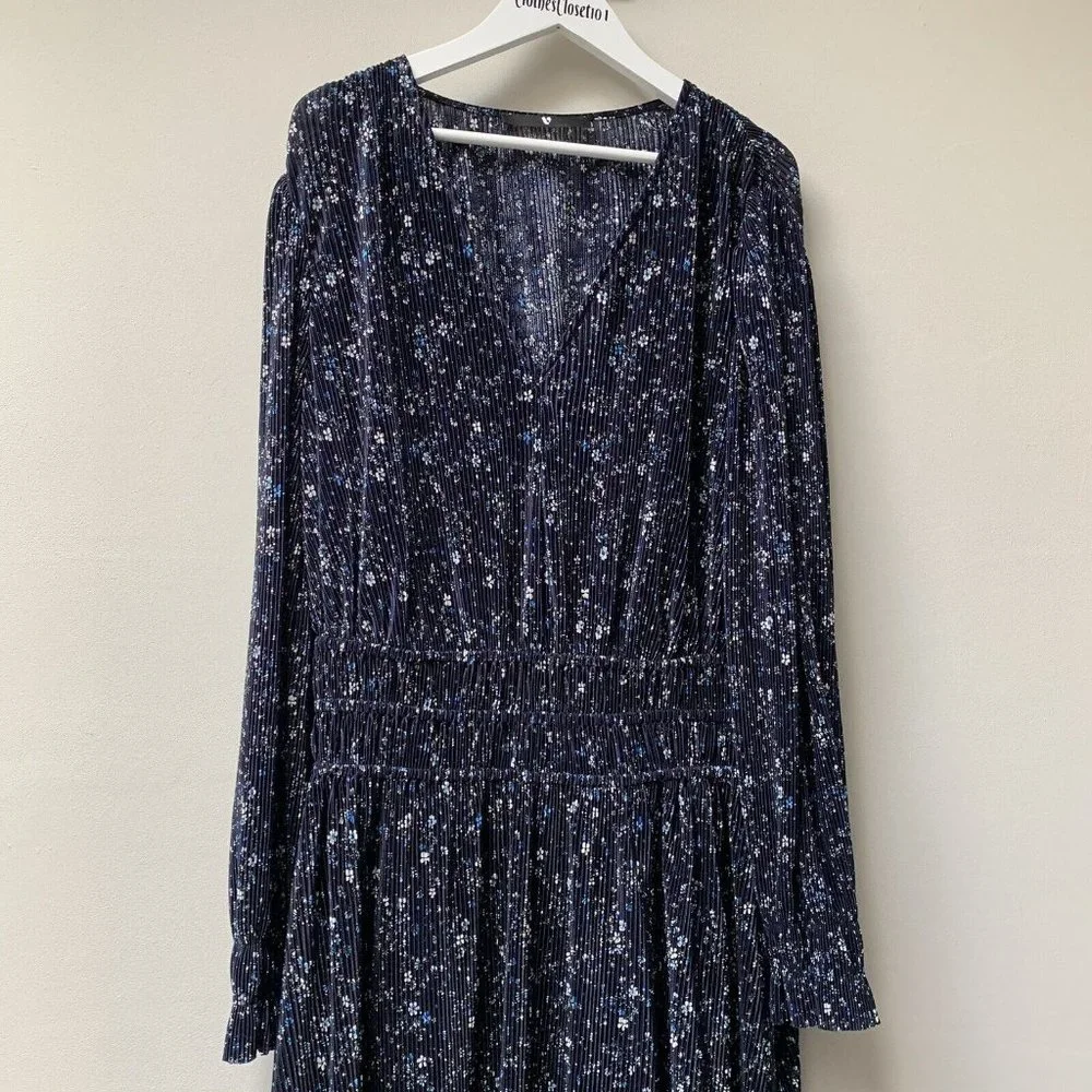 Very Plisse Long Maxi Dress Size UK 12 Floral Long Sleeve Blue V Neck - Picture 8 of 10
